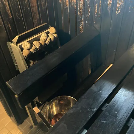 Grande Maison Avec Sauna Prive Et 5 Villa *